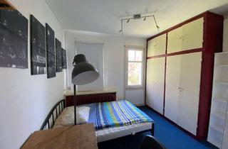 Wohnung mieten in Burgstraße 103, 72764 Reutlingen, Möbliertes WG-Zimmer am Achalmhang – Pool, Garten, Top-Gemeinschaft (All-in). IG: ttv_textilia