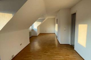 Wohnung mieten in 40472 Rath, 2-Zimmer-Wohnung in Düsseldorf-Rath