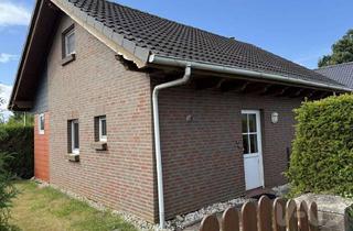 Haus kaufen in 26340 Zetel, Gepflegtes Ferienhaus auf Pachtgrundstück am See