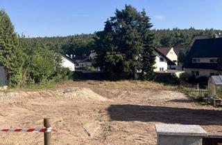 Grundstück zu kaufen in Wielandstr. 17, 90513 Zirndorf, teilbares Grundstück mit Neubaupotential in Weiherhof