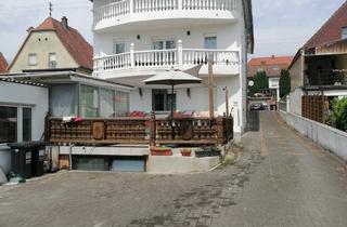 Wohnung kaufen in Rathenaustraße 18, 66877 Ramstein-Miesenbach, Kapitalanlage mit Entwicklungschancen: Zwei EG-Wohnungen plus Einliegerbereich
