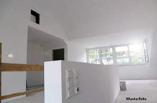 Wohnung kaufen in 10179 Berlin, 4-Zimmer-Wohnung über 2 Etagen, nebst Dachterrasse