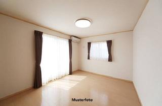 Wohnung kaufen in 12055 Berlin, Gemütliches 1-Zimmer-Appartement mit Balkon und Gartenzugang