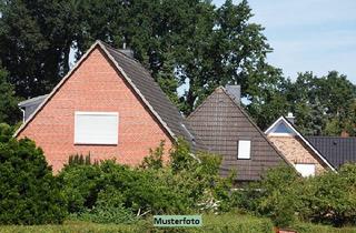 Einfamilienhaus kaufen in 55490 Mengerschied, Freistehendes Einfamilienhaus nebst Scheunen und Schleppergarage