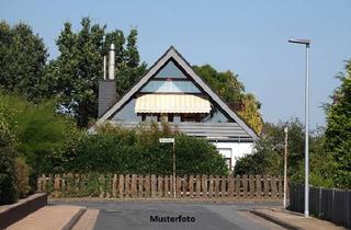 Einfamilienhaus kaufen in 04741 Roßwein, Einfamilienhaus auf großem Grundstück in dörflicher Wohnlage