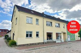 Haus kaufen in 17335 Strasburg, HORN IMMOBILIEN ++ Wohn- und Geschäftshaus, ehemalige Bäckerei in Strasburg (Uckermark)