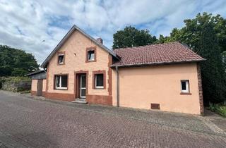 Einfamilienhaus kaufen in 41849 Wassenberg, Wassenberg - Freistehendes Einfamilienhaus im Herzen von Effeld