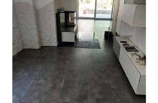 Wohnung kaufen in 71642 Ludwigsburg, Ludwigsburg - Moderne, komplett sanierte 3-Zimmerwohnung Terrasse, Garten