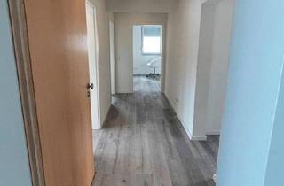 Wohnung kaufen in 79877 Friedenweiler, Friedenweiler - 4,5-Zimmer-Maisonette-Dachgeschosswohnung in Friedenweiler