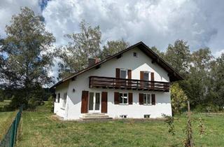 Haus kaufen in 87782 Unteregg, Unteregg - Freistehendes, großes Haus in Alleinlage