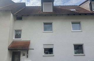 Wohnung kaufen in 63683 Ortenberg, Ansprechende 4 - Zimmer DG Wohnung