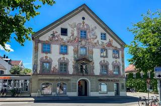 Wohnung kaufen in 82362 Weilheim, Großzügige 2-Zimmer-Wohnung mit Lift in zentraler Lage
