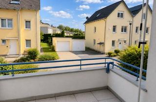 Wohnung kaufen in Ahornring 11c, 16761 Hennigsdorf, 3-Zimmer-Erdgeschosswohnung mit Terrasse, Balkon und Tiefgaragenstellplatz in Havelnähe