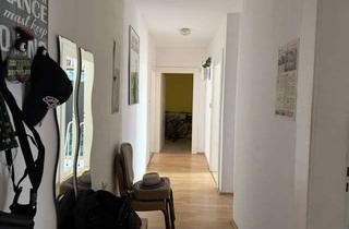 Wohnung kaufen in 90459 Nürnberg, Helle 4-Zi-Eigentumswohnung, Balkon, ruh. Lage, 90459 N-Südstadt