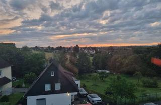 Wohnung kaufen in 42651 Solingen-Mitte, 2-Zimmer-Wohnung in Solingen-Mitte mit Blick ins Grüne