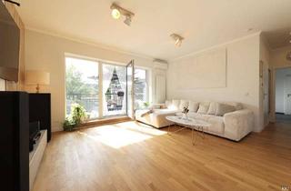 Wohnung kaufen in 47918 Tönisvorst, Altbau außen, Wow-Effekt innen: 103 m² kernsaniertes Wohnglück mitten in Vorst!