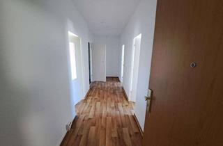 Wohnung mieten in Lortzingstraße 32, 02708 Löbau, 3-Raumwohnung mit Balkon und Aufzug in Löbau Ost