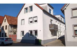 Wohnung mieten in 76863 Herxheim, 4 Zimmer - Mietwohnung mit Balkon + PKW- Stellplatz in nur 5-Parteienhaus von Herxheim!