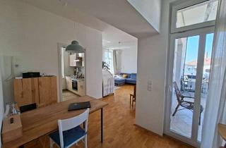 Wohnung mieten in Robert-Franz-Ring 1b, 06108 Halle, Wohnung mit Balkon in der Altstadt im Herzen von Halle