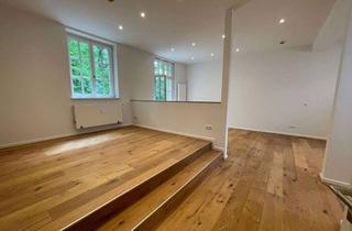 Wohnung mieten in Uhlenhorstweg 29e, 45479 Broich, 3-Zimmer-Wohnung im Hause des Kommerzienrates Uhlenhorstweg 29