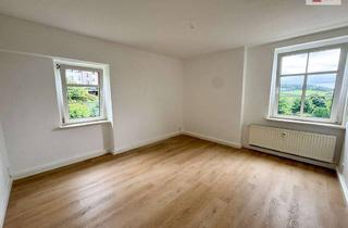 Wohnung mieten in Waldsiedlung, 08294 Lößnitz, Erstbezug! 3-Raum-Wohnung über den Dächern von Lößnitz