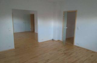 Wohnung mieten in 89231 Neu-Ulm, Freundliche 4-Zimmer-Wohnung mit Balkon in Neu-Ulm