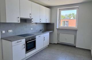 Wohnung mieten in 85716 Unterschleißheim, Helle 3 Zi. Whg. mit EBK, ohne Balkon an der S-Bahn Lohhof