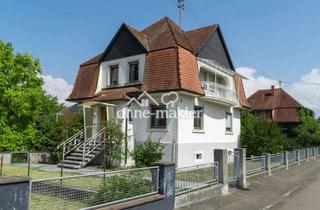Einfamilienhaus kaufen in 77743 Neuried, Villenartiges Einfamilienhaus auf großzügigem Grundstück mit zusätzlicher Bebauungsmöglichkeit