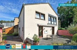 Einfamilienhaus kaufen in 54459 Wiltingen, Großes Einfamilienhaus in Wiltingen mit Carport und Garten sowie vielfältigen Nutzungsmöglichkeiten