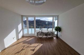 Wohnung kaufen in 96450 Coburg, CO-City ** wirklich über den Dächern von CO ** EBK ** neu renoviert