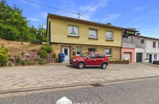 Haus kaufen in 54666 Irrel, Wohnhaus mit Potenzial im Herzen von Irrel!