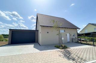 Einfamilienhaus kaufen in 92249 Vilseck, Modernes KfW-55-Einfamilienhaus mit Doppelgarage, großem Grundstück & traumhaftem Weitblick