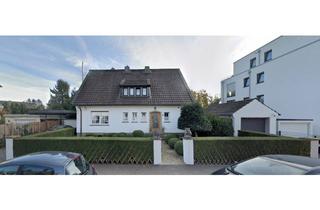 Einfamilienhaus kaufen in 45472 Heißen, Freistehendes Einfamilienhaus mit Garagenhaus und Carport in Mülheim Ruhr Stadtteil Heißen vonPRIVAT
