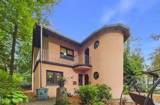 Haus kaufen in 41844 Wegberg, Ein Zuhause im Grünen – außergewöhnliches Wohnhaus in Wegberg!