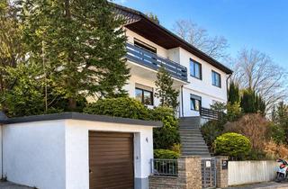 Mehrfamilienhaus kaufen in 97074 Würzburg, Großzügiges Mehrfamilienhaus + Grundstück mit Entwicklungspotenzial in begehrter Lage Hublanduni