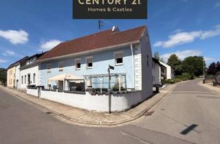 Haus kaufen in 66839 Schmelz, 9 % Bruttorendite! Solides Anlageobjekt mit 2 separaten Einheiten und viel Entwicklungspotenzial