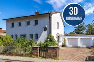 Einfamilienhaus kaufen in 63477 Maintal, Maintal-Dörnigheim: Großzügiges Einfamilienhaus mit großem Garten und Garagen in beliebter Wohnlage