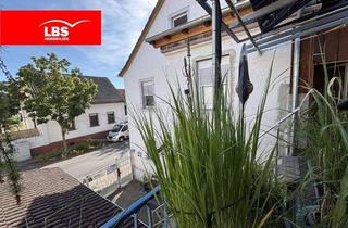 Haus kaufen in 63477 Maintal, Bischofsheim : Sehr aufwändig innen saniertes Wohnhaus im TOP-ZUSTAND : einziehen und wohlfühlen !!