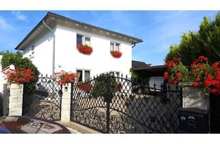 Villa kaufen in 42277 Wuppertal, Elegante Stadtvilla mit Einliegerwohnung - Wohnen mit Stil & a