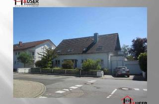 Einfamilienhaus kaufen in 69190 Walldorf, Walldorf: Sehr schönes Einfamilienhaus auf großem Grundstück, mit zwei Garagen/Stellplatz/Garten.