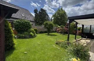 Haus kaufen in Jettingerstr. 59, 71083 Herrenberg, Gepflegtes 1-2 Fam. Haus mit großem Garten, Garage, Terrasse und Balkon in 71083 Kuppingen