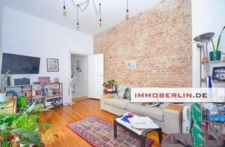 Wohnung kaufen in 10965 Berlin, IMMOBERLIN.DE - Schöne Altbauwohnung in Top-Citylage