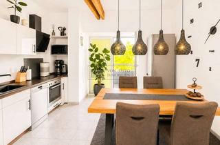 Wohnung kaufen in 51429 Bergisch Gladbach, Großzügiges Wohnen mit sonniger Dachterrasse und zwei Stellplätzen