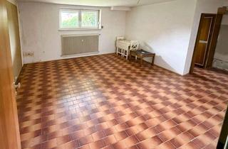 Wohnung kaufen in 82547 Eurasburg, Hobbyraum mit Garage in Eurasburg (Teileigentum, kein Wohnraum)