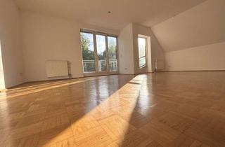Wohnung kaufen in 40670 Meerbusch, helle, offene 2-Zimmer-Dachterrassen-Maisonette-Wohnung mit Grünblick