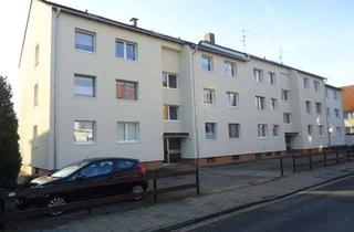 Wohnung mieten in Melanchthonstr. 28, 30827 Garbsen, Helle Wohnung mit Balkon und Garage