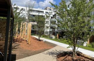 Wohnung mieten in 73614 Schorndorf, Nähe Stuttgart: Wunderschöne, sonnige 3 Zi.-Whg. EG mit Garten, EBK, TG, We37