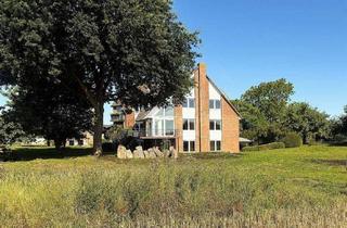 Haus kaufen in 24229 Strande, Die Ostsee im Blick - Großzügiges Zweifamilienhaus in Strande