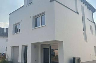 Haus mieten in Murgtalstraße 17, 76437 Rastatt, Viel Platz für den Alltag in diesem 5-Zimmer-Haus in Rastatt