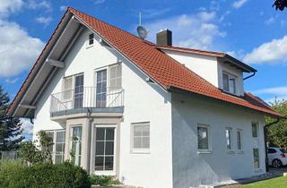 Haus mieten in Gairenweg, 88422 Seekirch, Viel Freiraum in Seekirch: Geräumiges Haus mit Einliegerwohnung zu vermieten